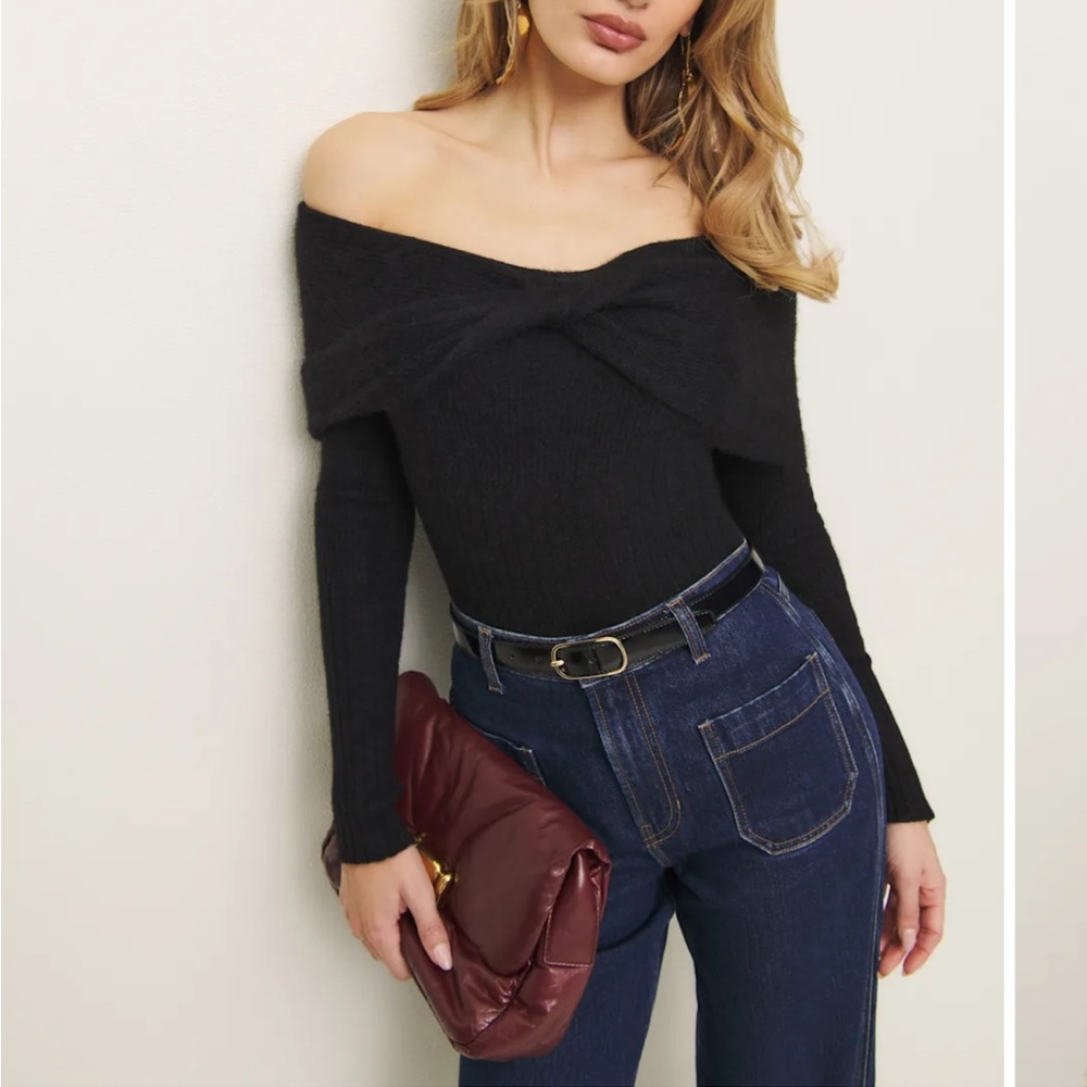 NWT Reformation Florie Twist Front Sweater size small